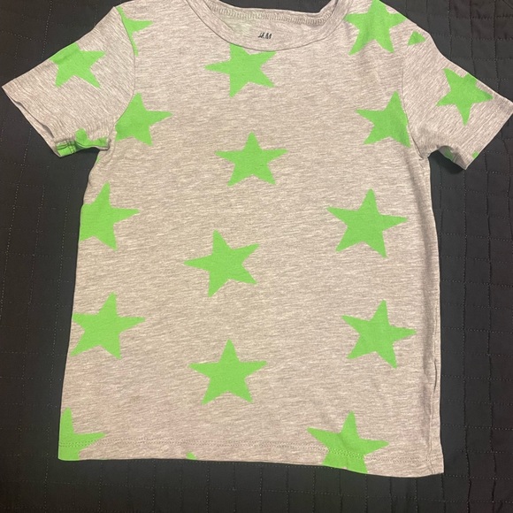 H&M boys T-Shirt BUNDLE size 6-8 - Picture 4 of 5